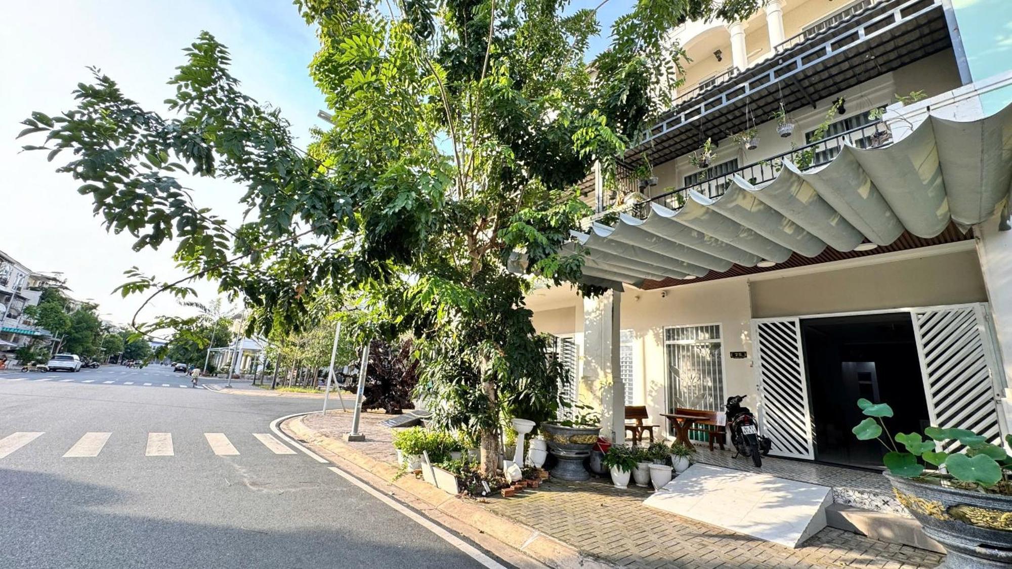 Long Xuyên La Homestay المظهر الخارجي الصورة